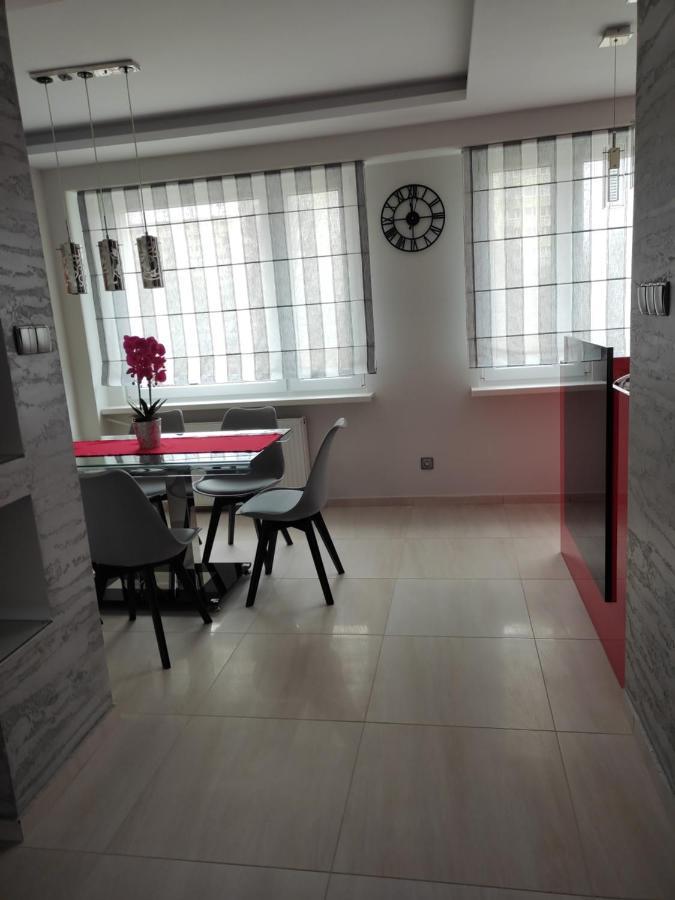 Apartament Red ออลชติน ภายนอก รูปภาพ