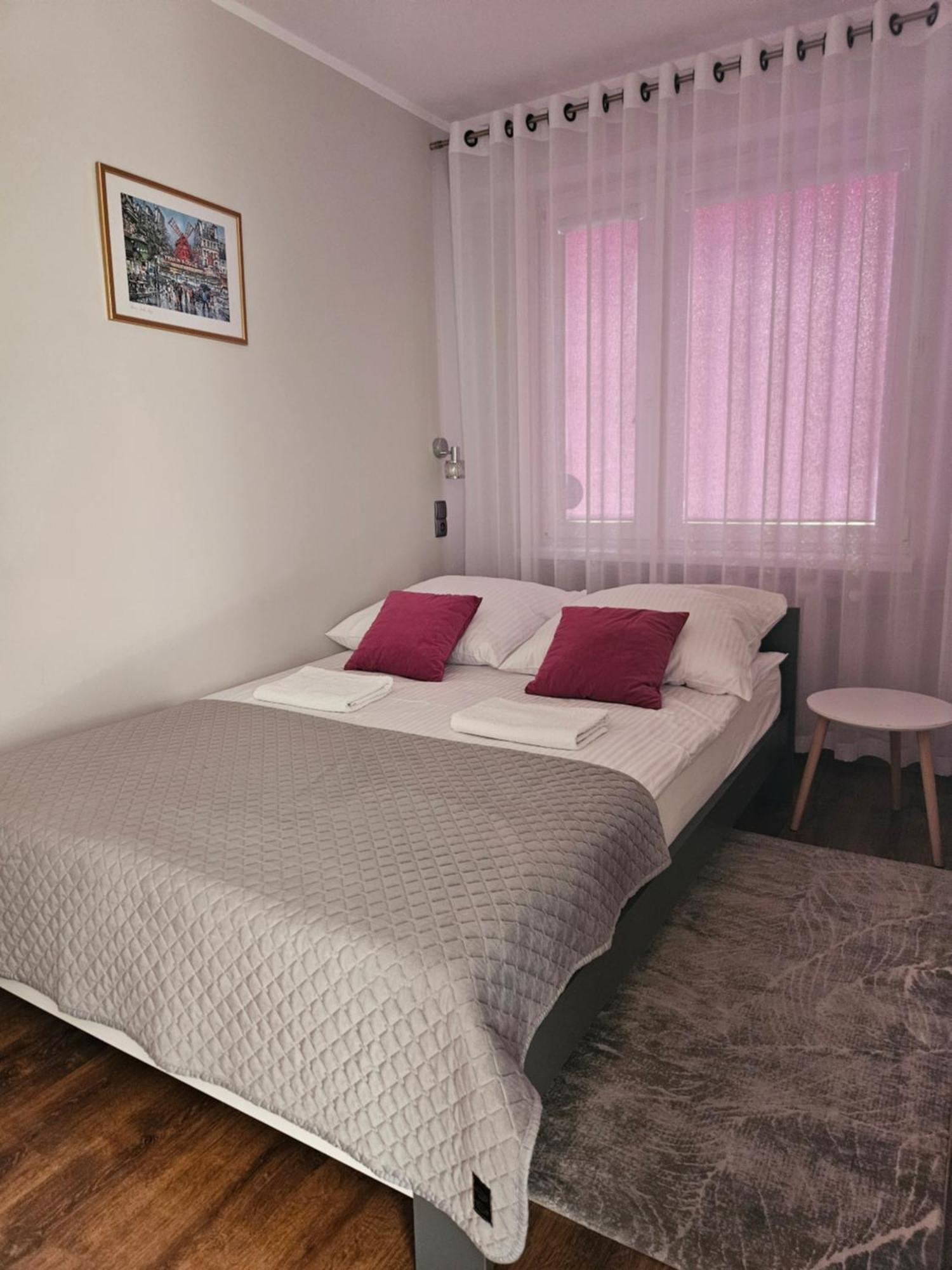 Apartament Red ออลชติน ภายนอก รูปภาพ